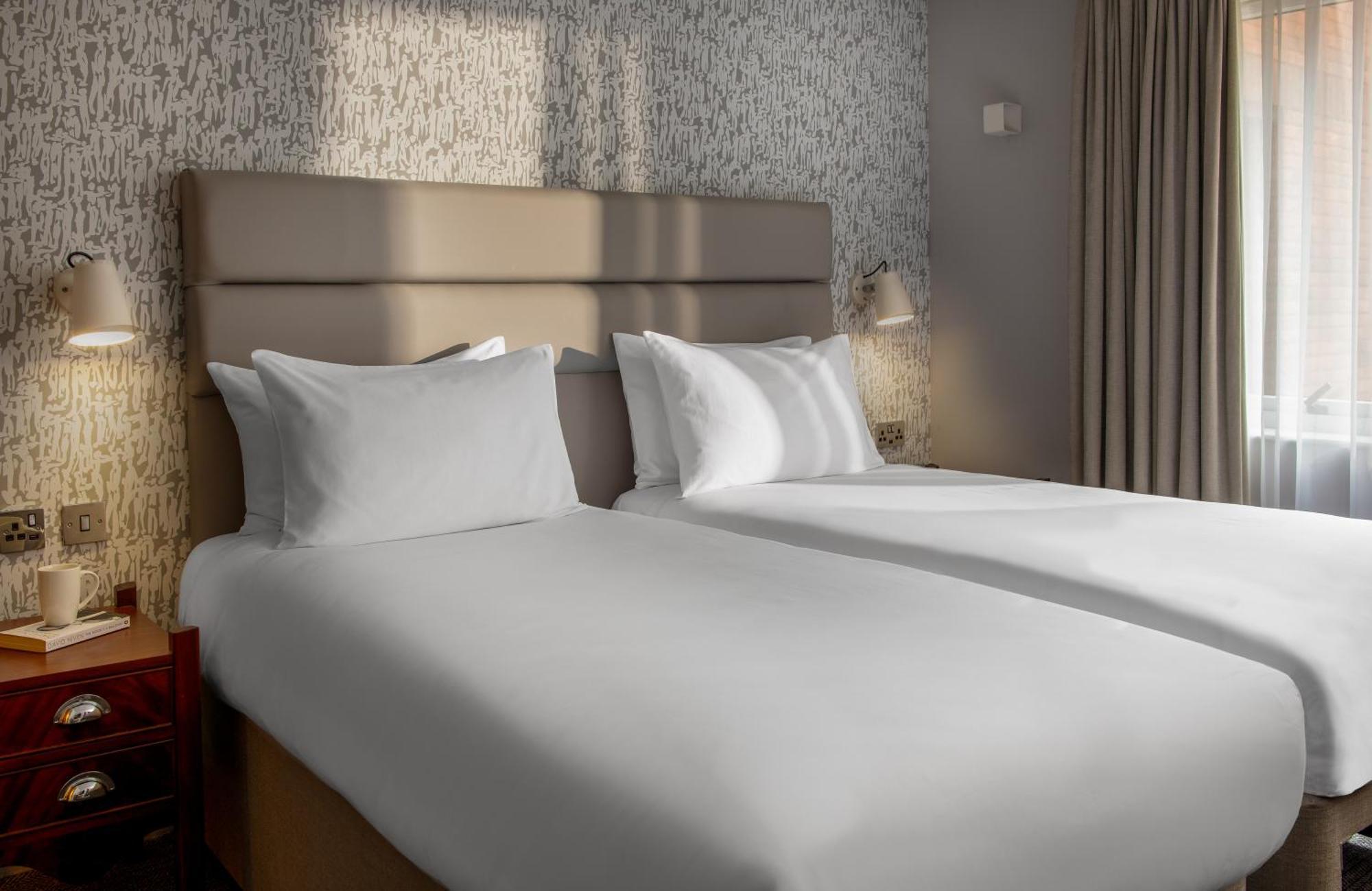 Solent Hotel And Spa Fareham Exterior foto